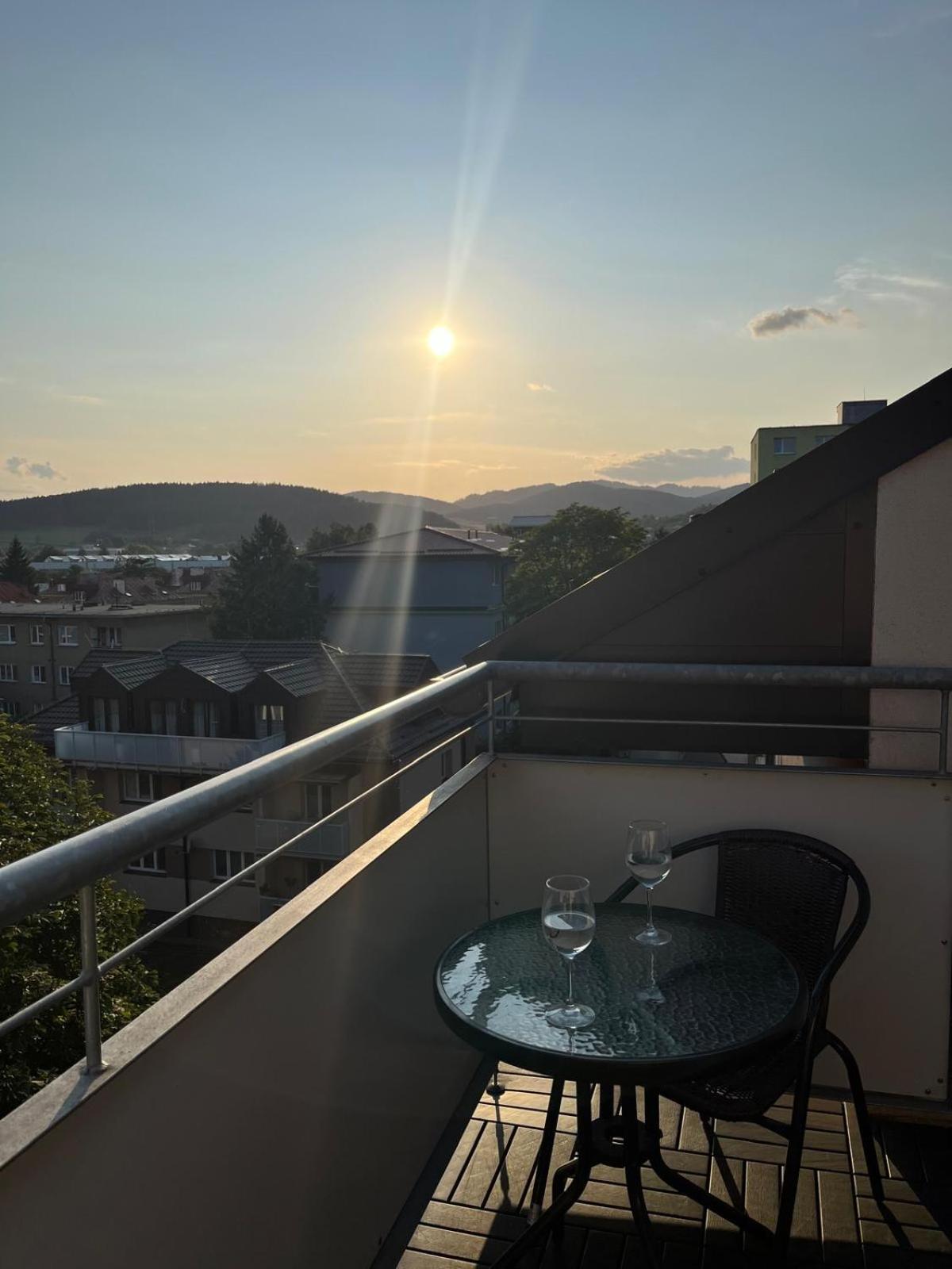 Tranquille Inn Apartment Kysucke Nove Mesto Exteriér fotografie