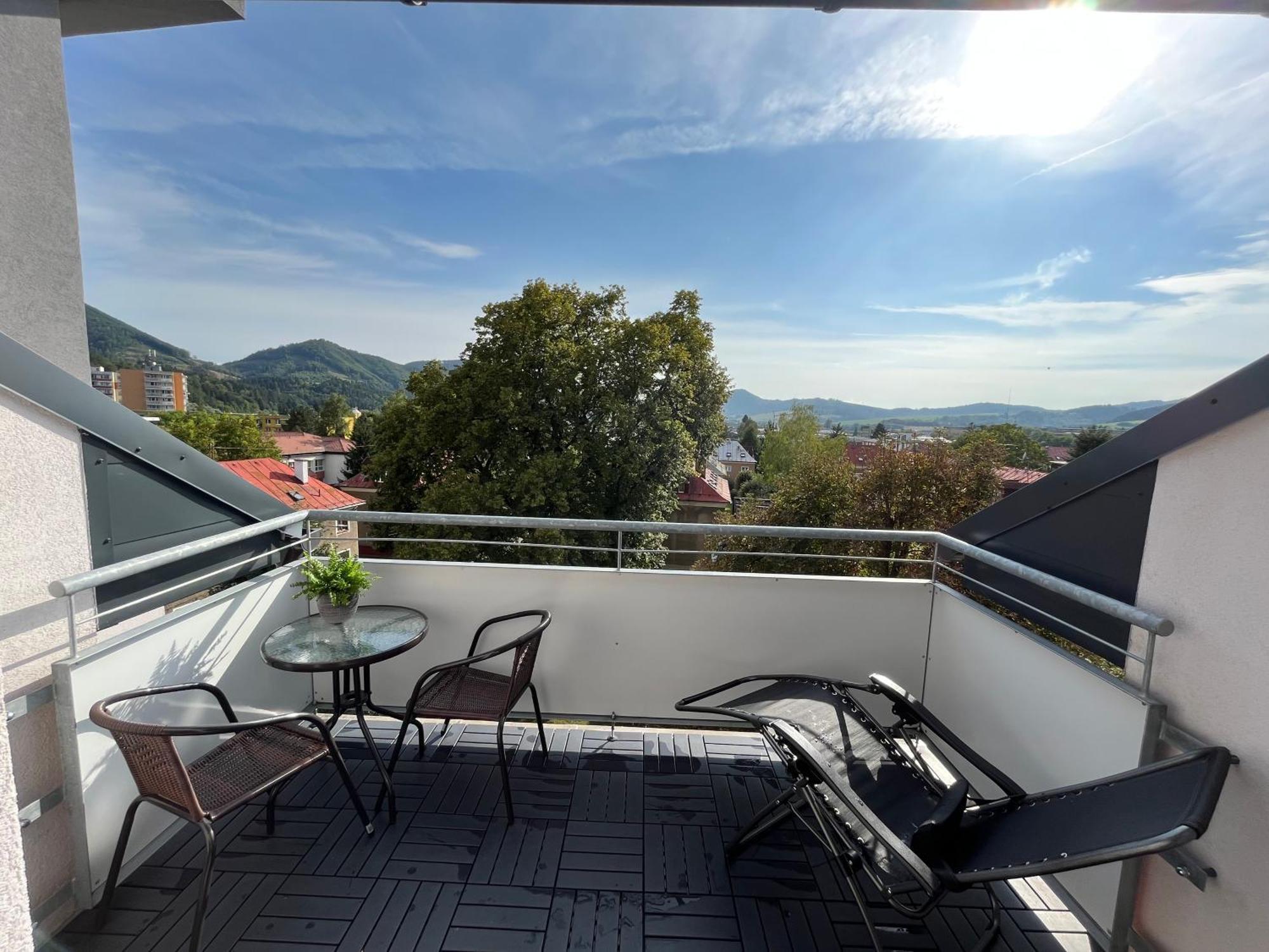 Tranquille Inn Apartment Kysucke Nove Mesto Exteriér fotografie